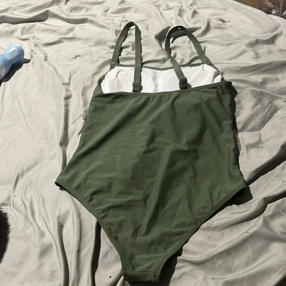 Green one piece swimsuit - Picture 2 of 2